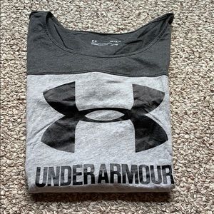 Like new UA graphic t